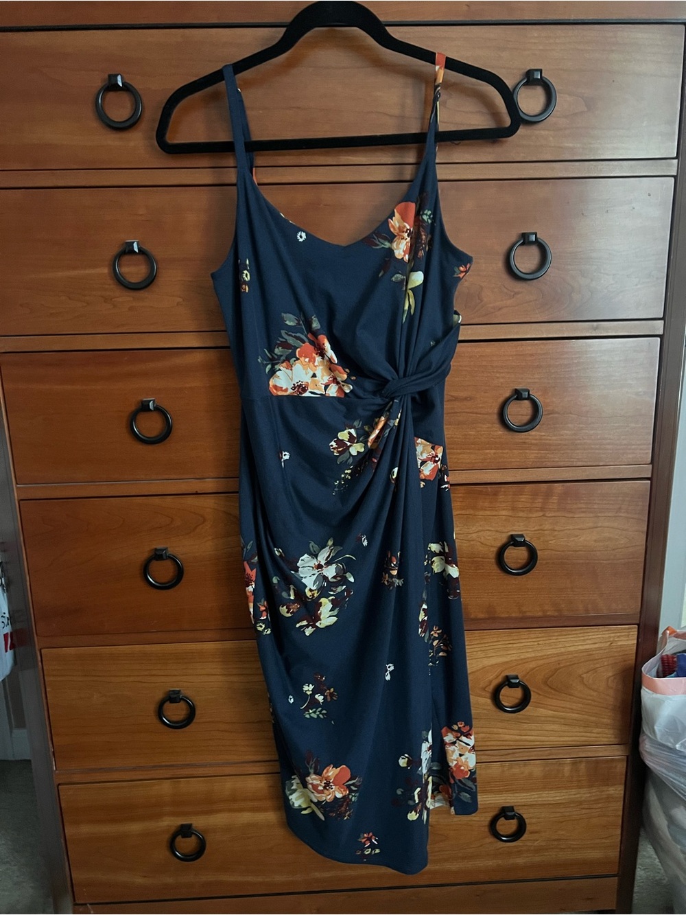 nine britton Navy Floral Knot-Front Midi Dress